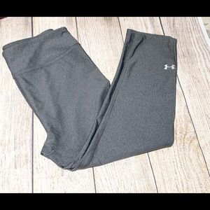 Under Armour High Waist Compression Capris Size S
